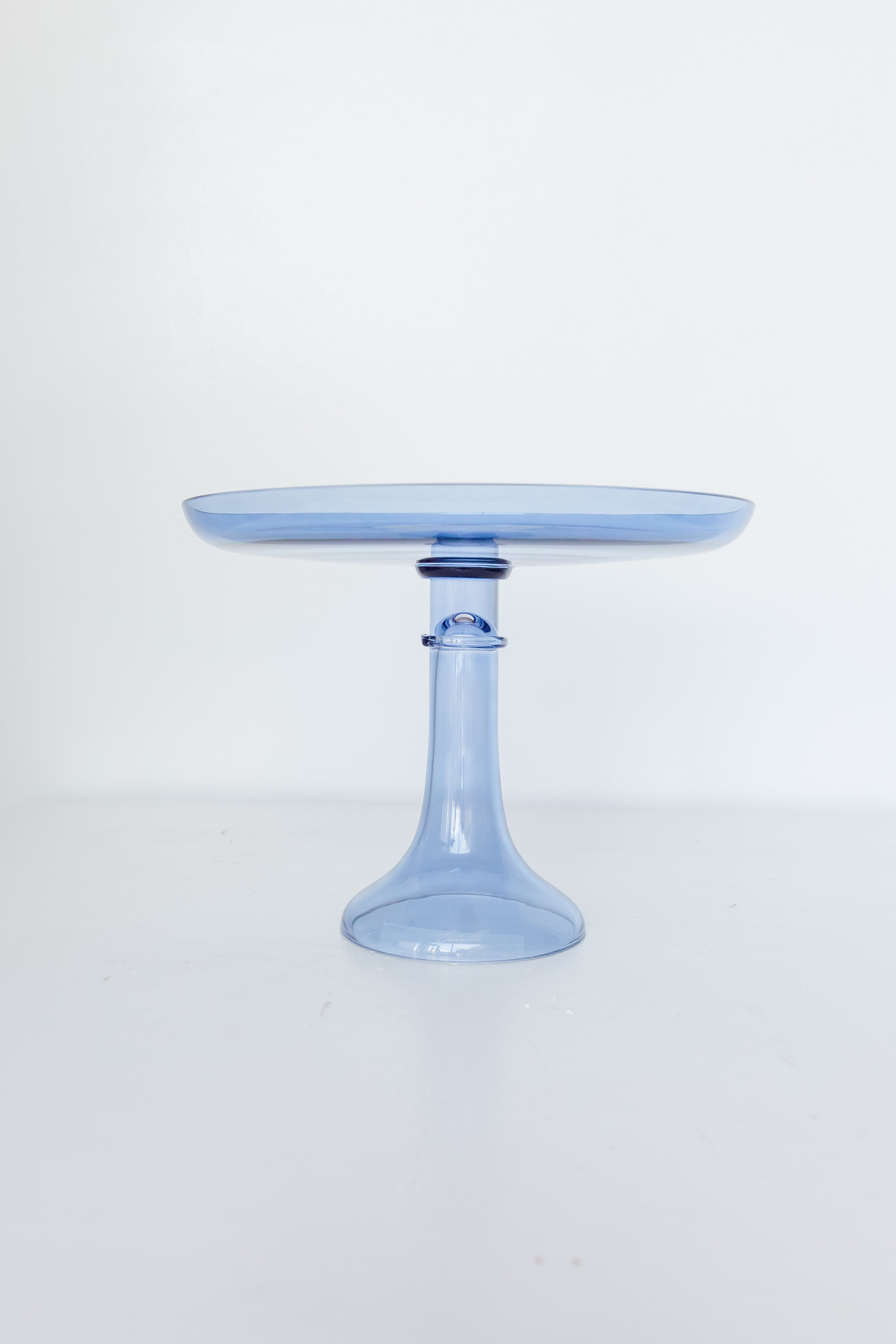 Ring-detailed Minimalist Tapered Stemmed Glass Cake Stand with Dome