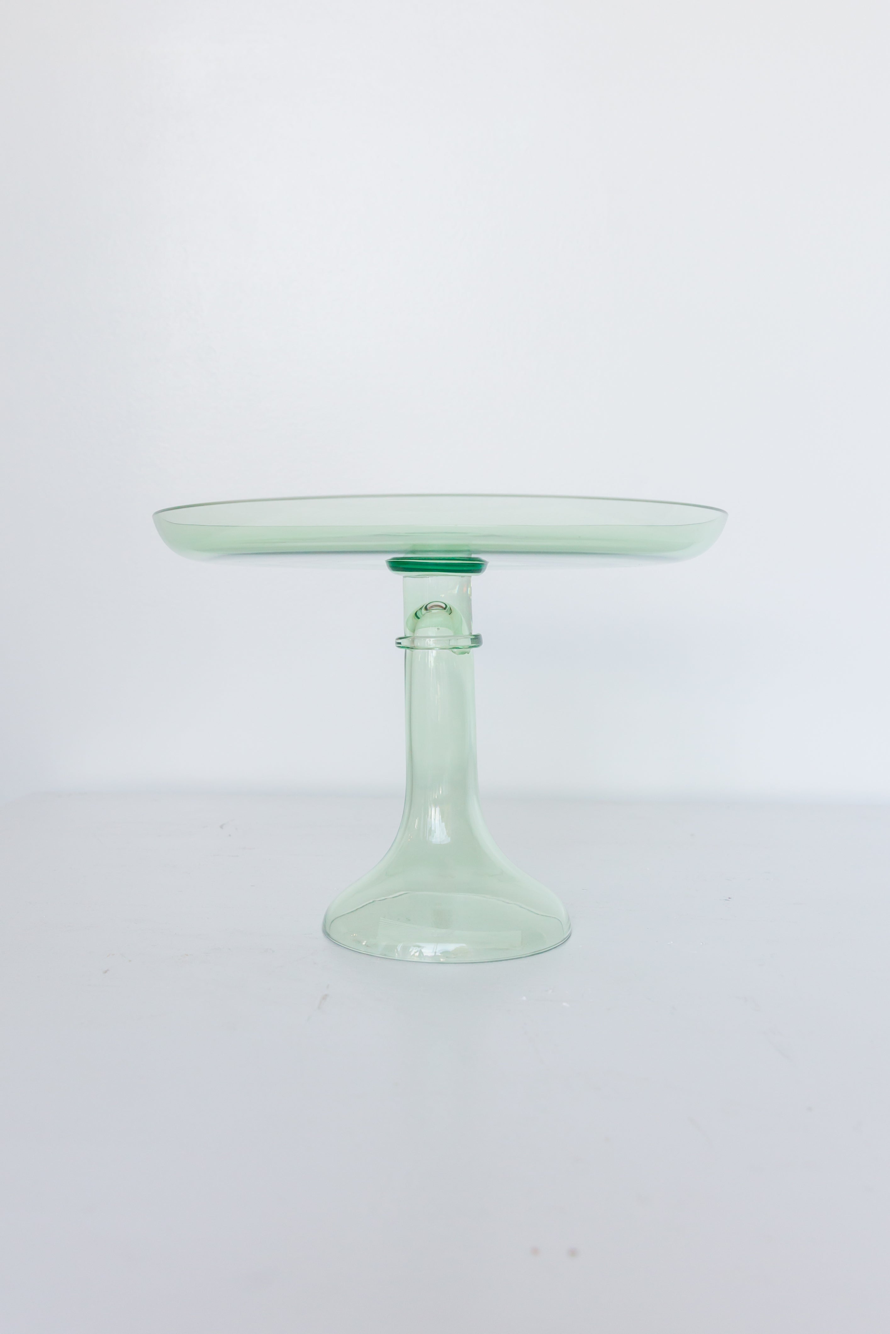 Ring-detailed Minimalist Glass Covered Cake Stand