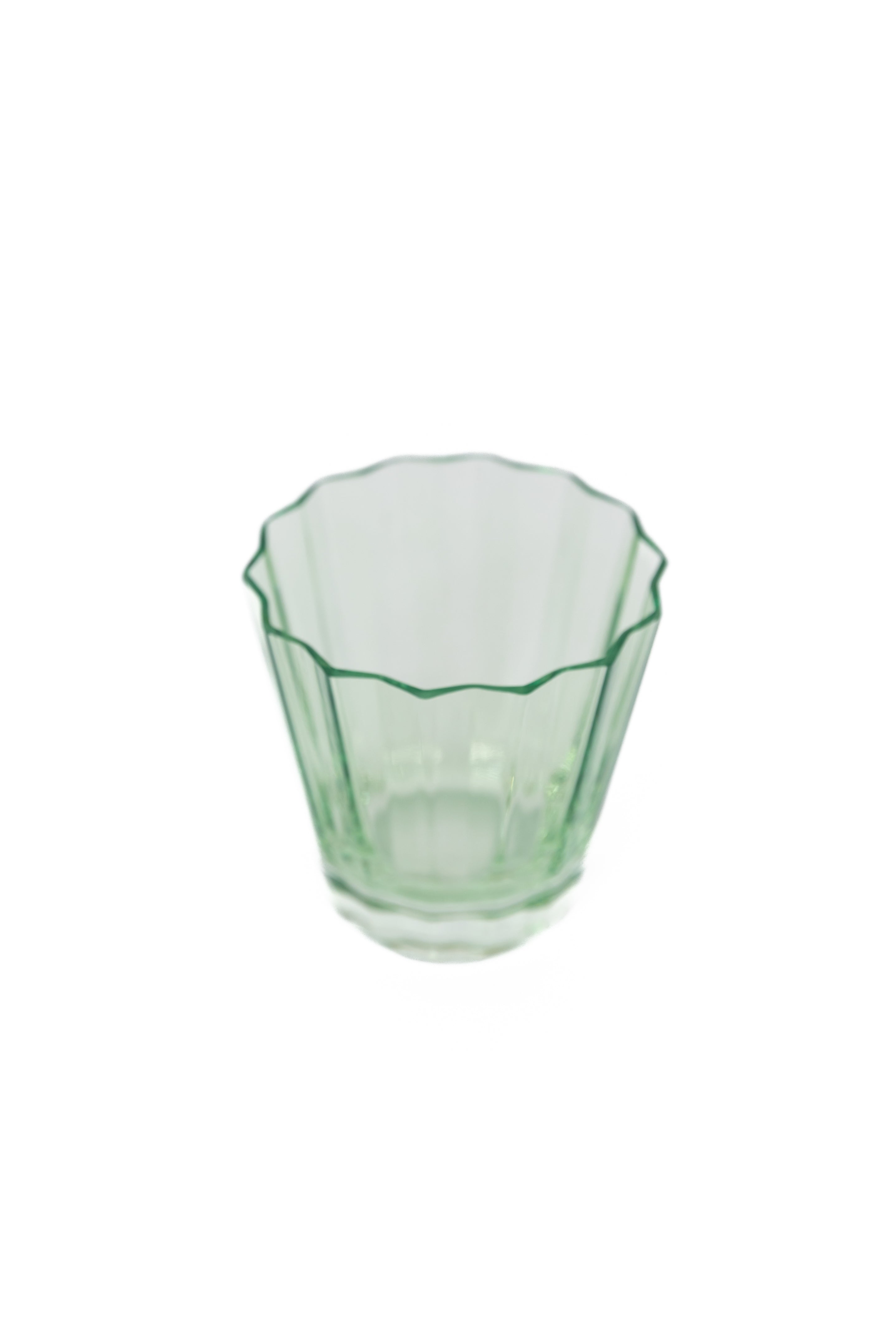Estelle-July-Shot-Small-Glasses-55_3f2bb7b0-ce59-48b6-8ce2-fe126409733a.jpg